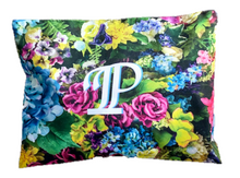 Загрузить изображение в средство просмотра галереи, IIP Floral Clutch Bag
